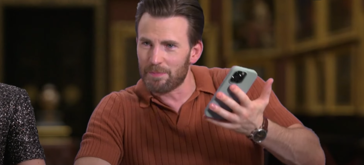 7 yıl sonra iPhone 6S'ten iPhone 12 Pro'ya geçen Chris Evans şikayetçi! 