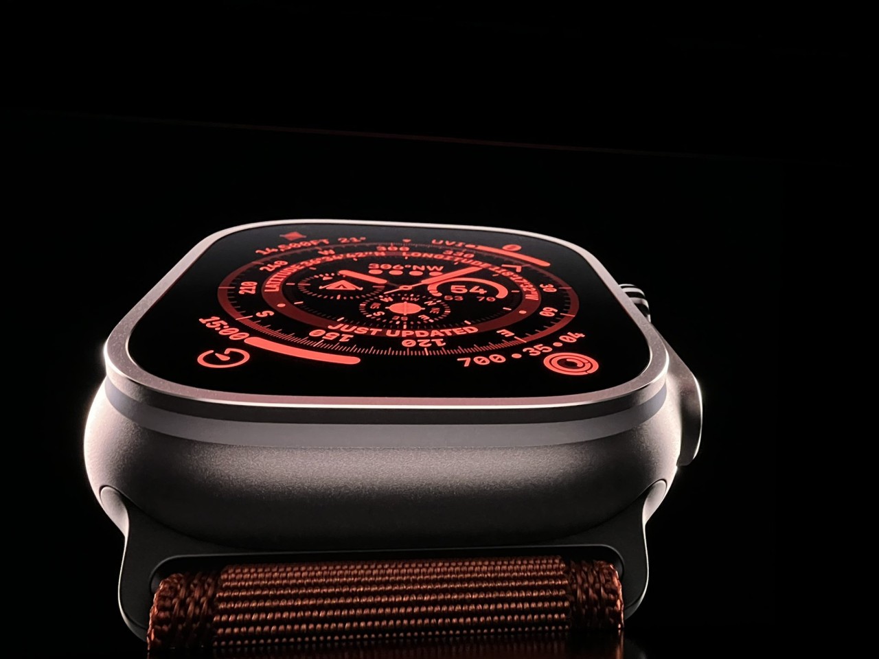 Akıllı saatlerin amiral gemisi Apple Watch Ultra! İşte özellikleri ve fiyatı...