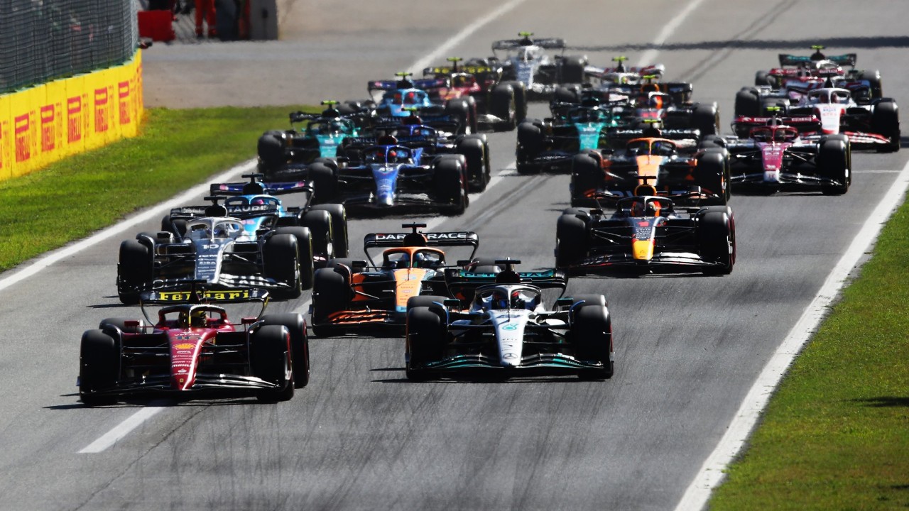 Suudi Arabistan,  Formula 1'i satın almak için servet önerdi!