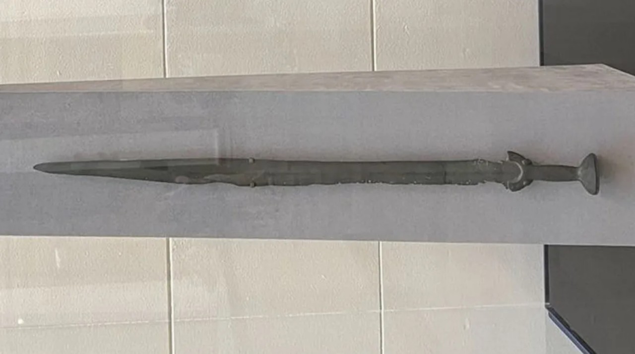 Sahte olduğu sanılan kılıcın 3.000 yıllık olduğu ortaya çıktı