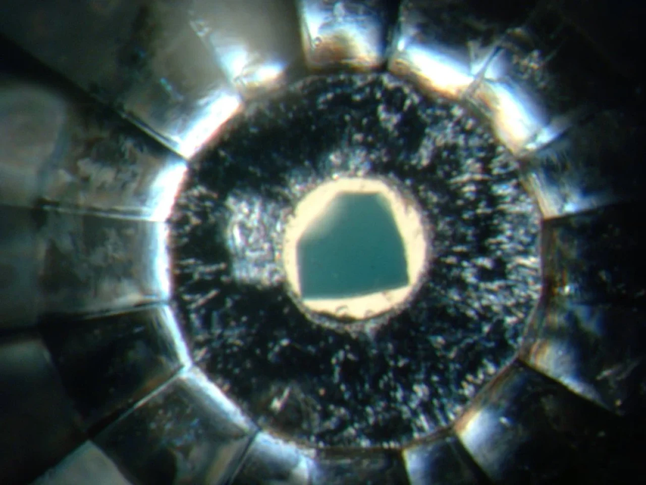 Dünya yüzeyinin altında tüm denizlerden daha büyük 'Su' kütlesi keşfettiler