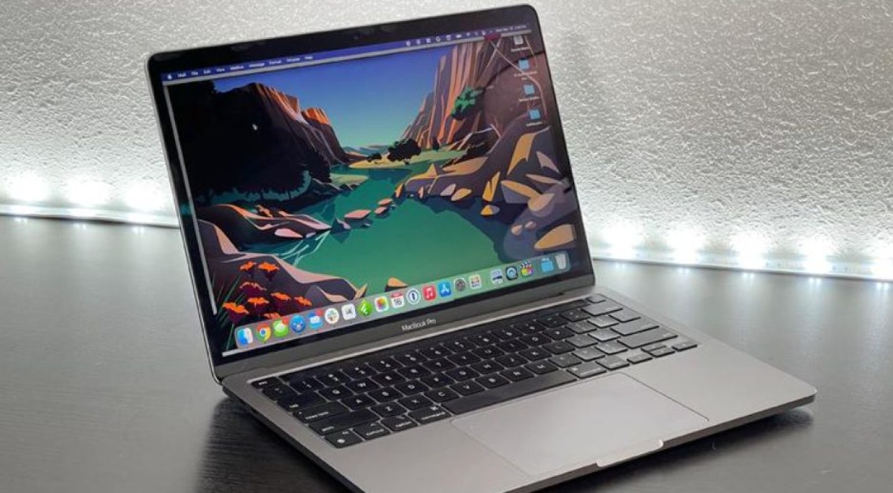 Apple bir adım geri çekiliyor: SD kart okuyucu ve HDMI girişi MacBook Pro'ya geri dönüyor