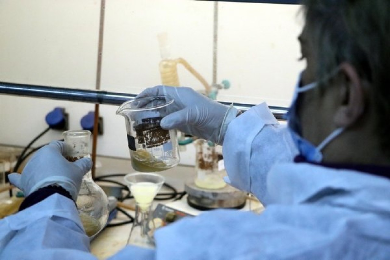 Türk bilim insanları koronavirüsün çoğalmasını engelleyen maddeyi geliştirdi!