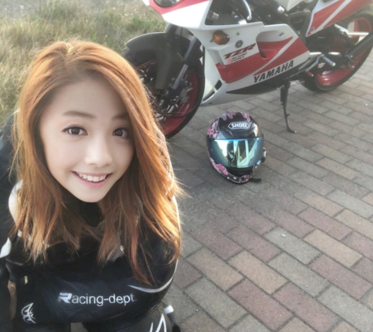 Fenomen olmuştu! Kadın motorcu,  50 yaşında bir erkek çıktı...