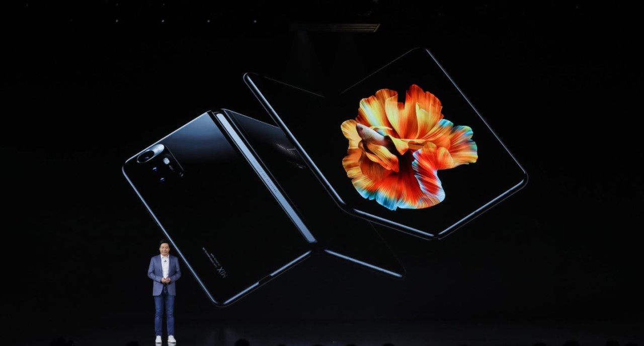 Xiaomi katlanabilir telefonu Mi Mix Fold'u tanıttı! İşte fiyatı ve özellikleri...