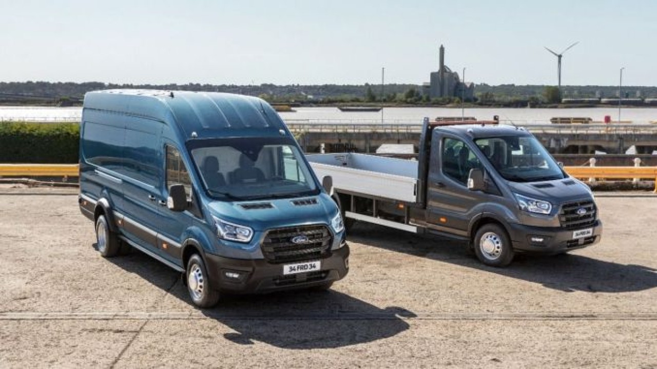 Yenilenen Ford Transit Türkiye’de satışa sunuldu!