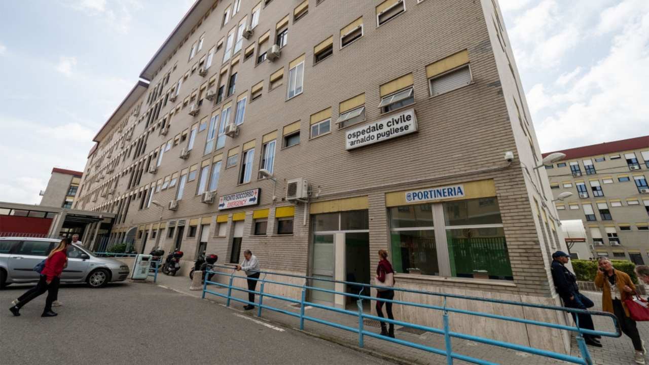 İtalya'da akıl almaz olay: 15 yıl işe gitmeden maaşını aldı!