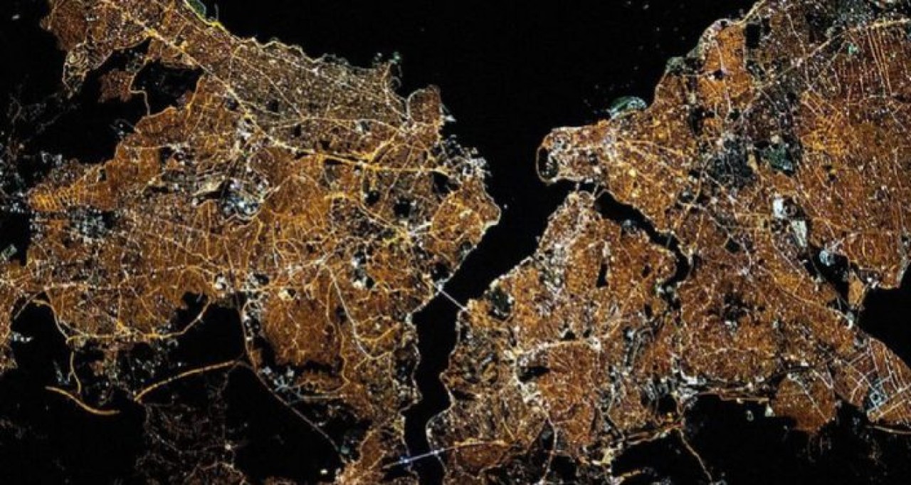 ‘‘Hey İstanbul,  parlıyorsun’’ NASA'nın dikkat çeken paylaşımı büyük beğeni aldı