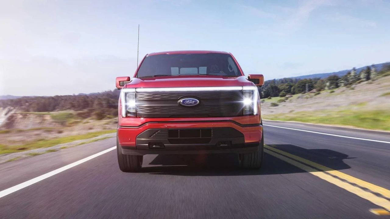 Ford 563 beygirlik elektrikli canavarını tanıttı! İşte F-150