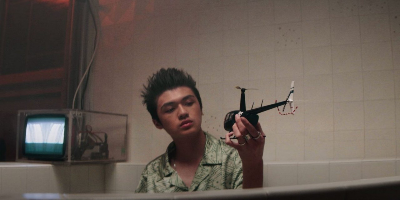 Microsoft yapay zeka ile ünlü şarkıcının parçasıyla hiç bitmeyen bir remix oluşturdu!