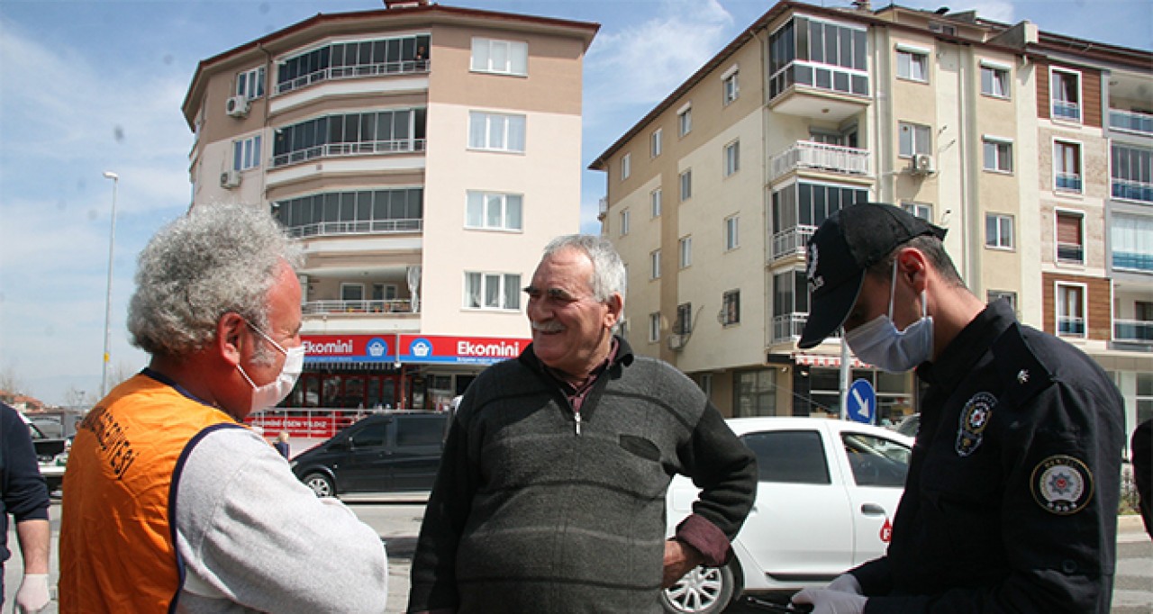 El yazısıyla doldurulan çalışma izinlerinin geçerliliği uzatıldı