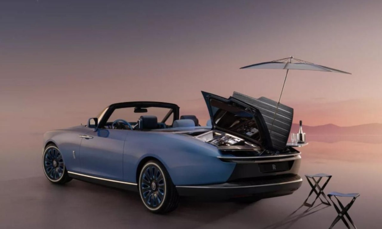 Dünyanın en pahalı otomobili Rolls-Royce Boat Tail'in ilk alıcısı belli oldu