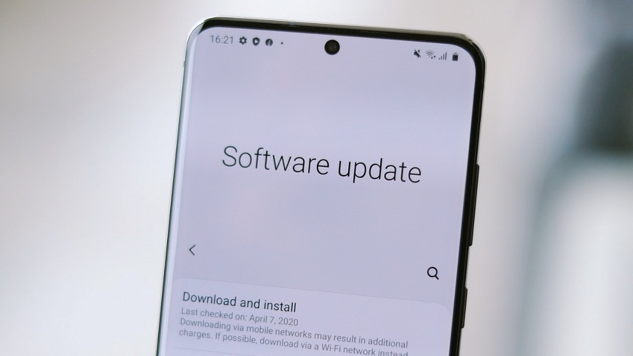 Samsung güncelleme yarışında Google'ı geride bıraktı!