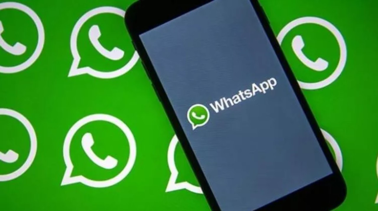 WhatsApp'ın çoklu cihaz özelliğinden ekran görüntüsü geldi