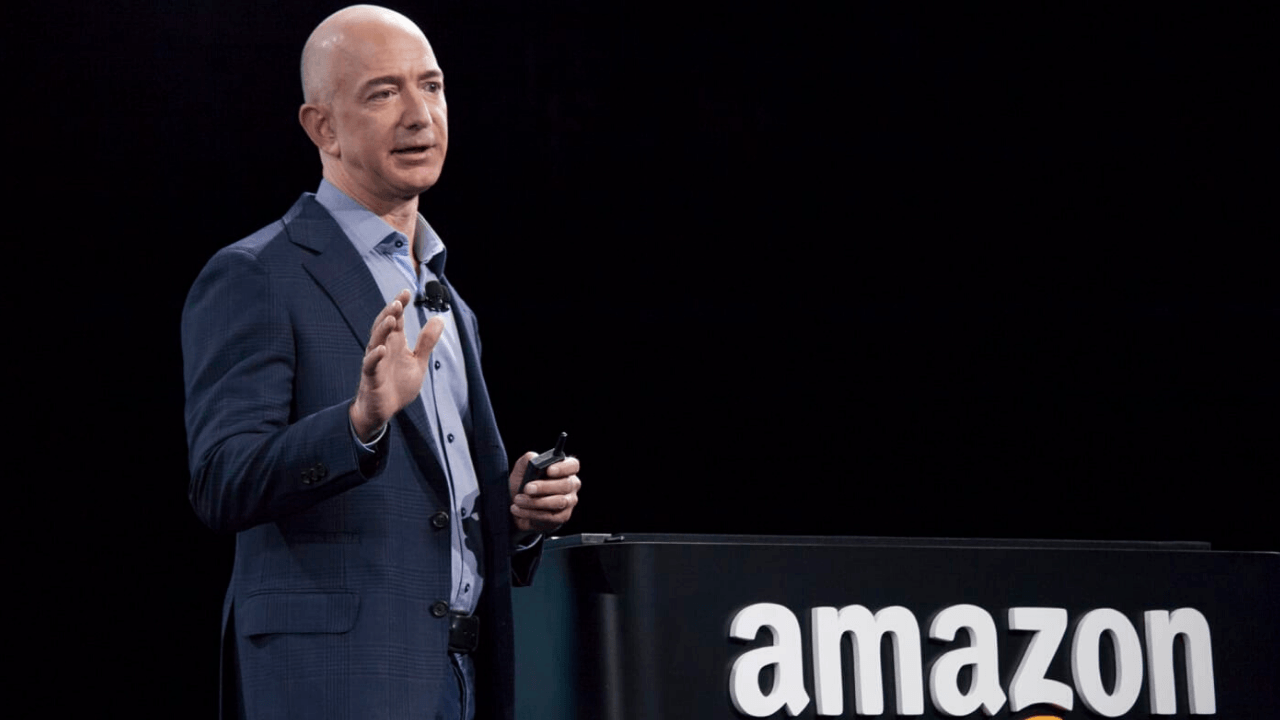 Amazon'un CEO'su artık Jeff Bezos değil