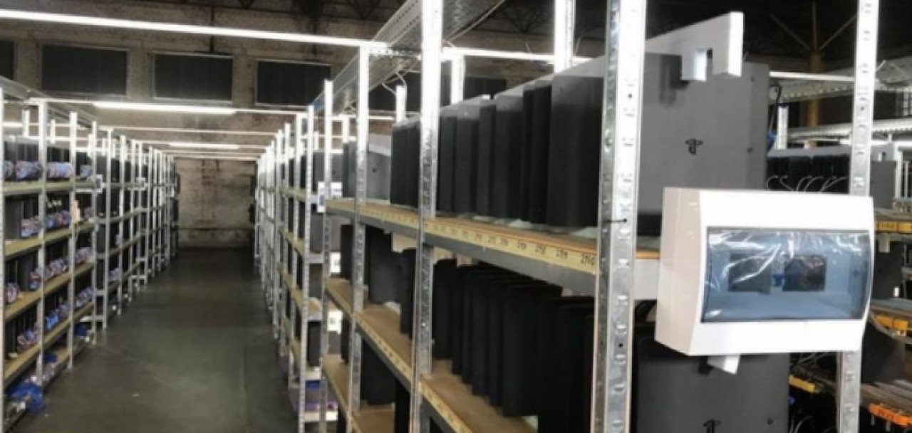 PS4 ile kripto madenciliği yapıldığı düşünülen çiftlikte bakın neler yapıyorlarmış...