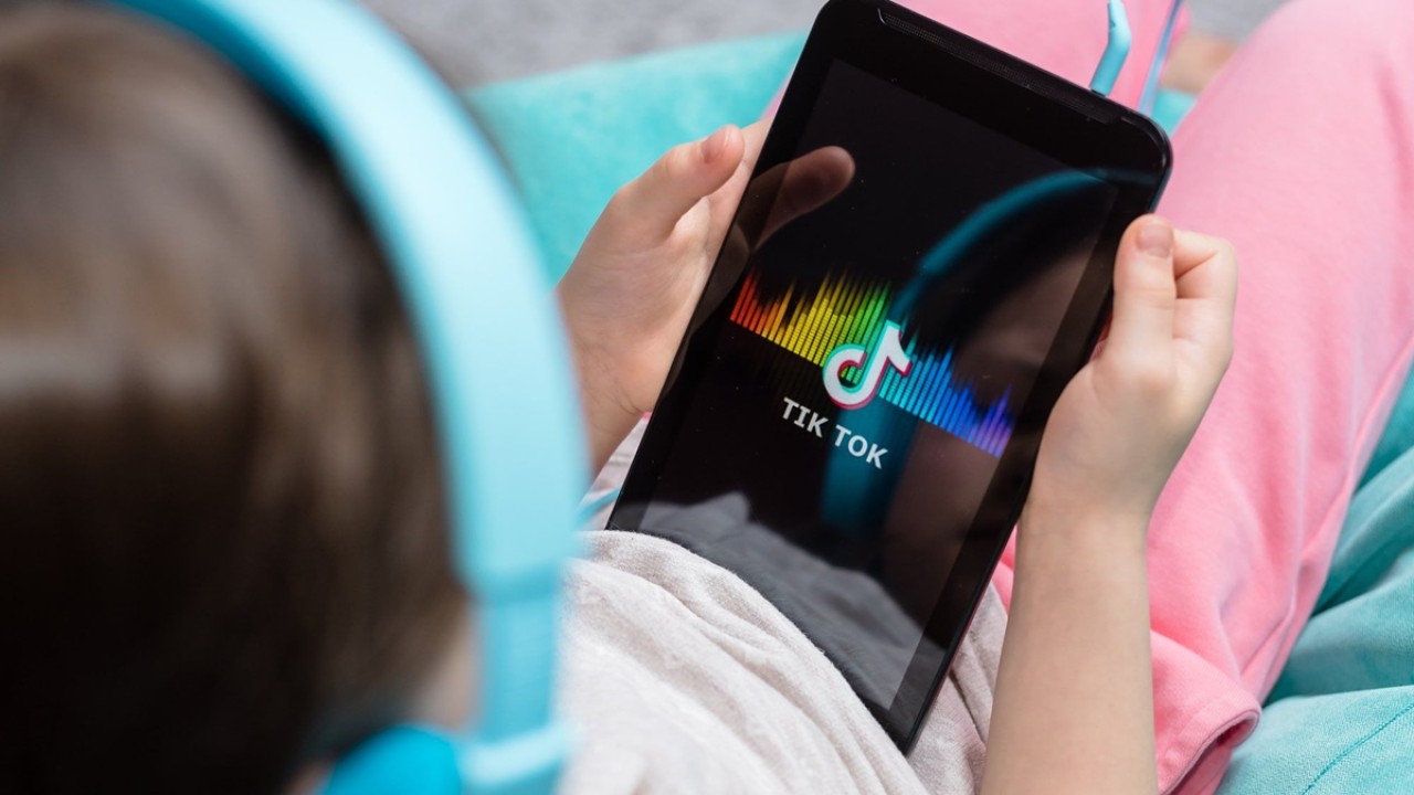 TikTok,  çocukları koruyacak önlemler alıyor
