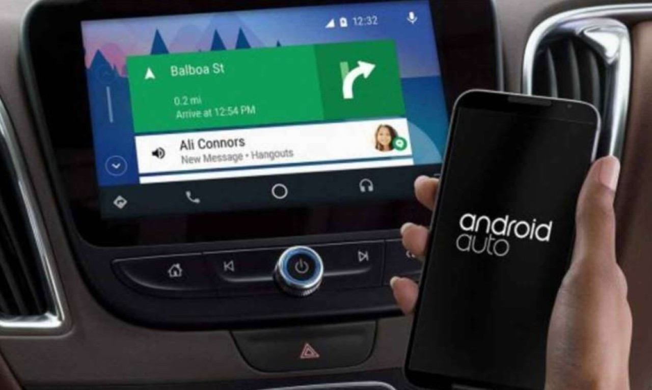 Google,  Android Auto uygulamasına son vereceğini açıkladı