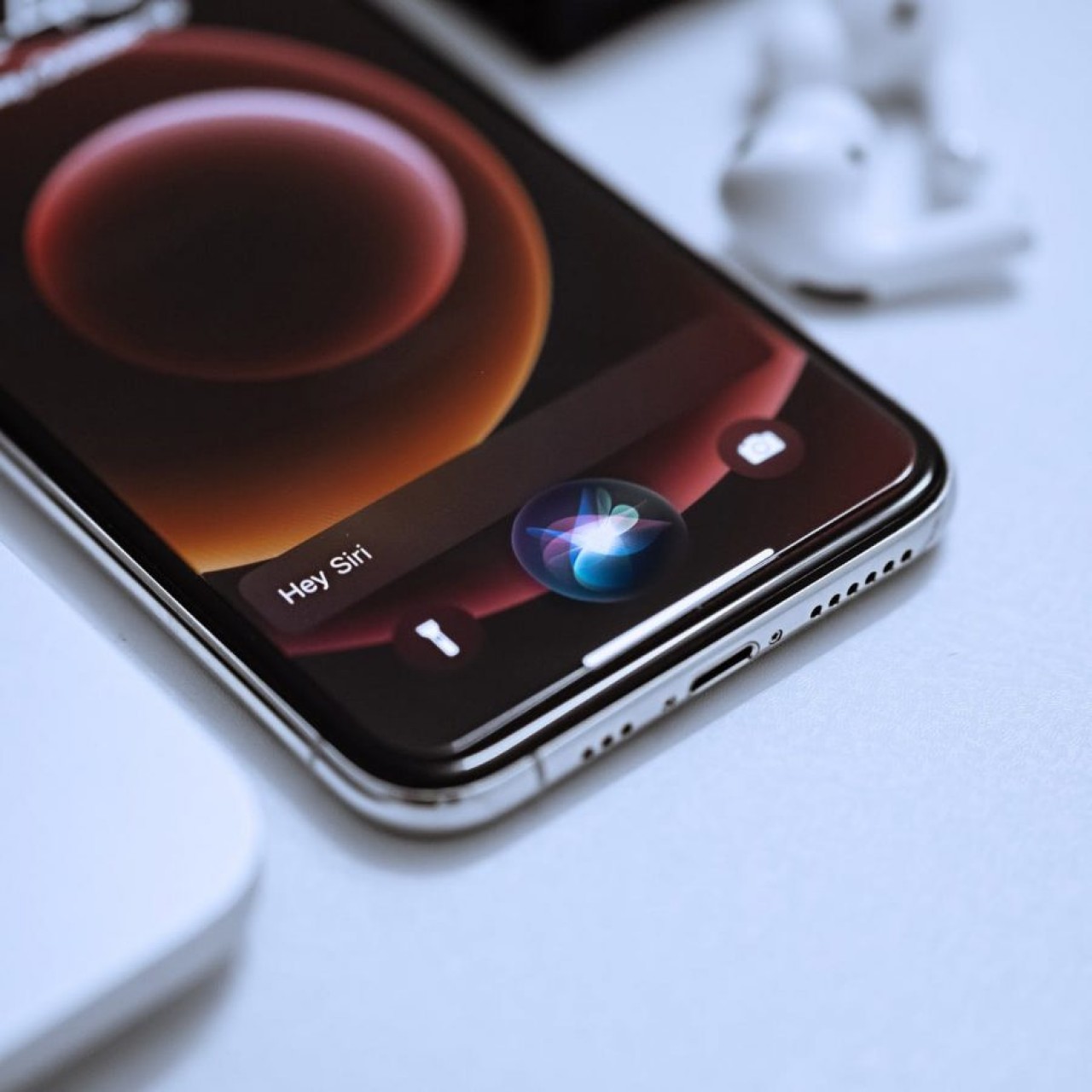 "Hey Siri! Ayıp oluyor ama..." Siri özel konuşmaları mı kaydediyor?