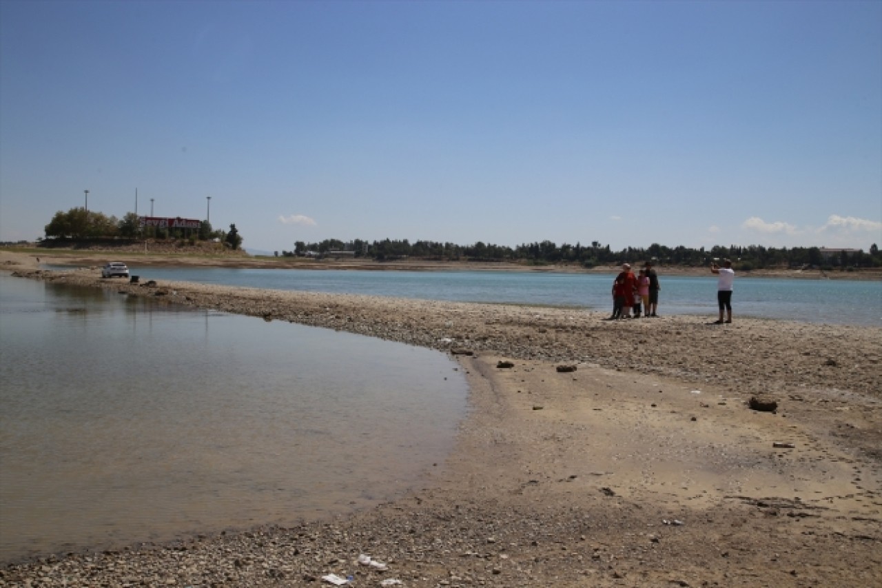 Akşehir Gölü tamamen kurudu...