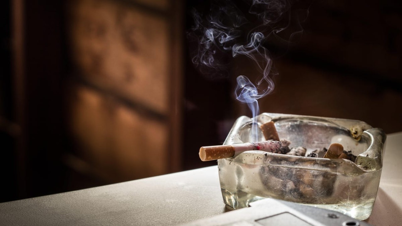 Duman kokusundan kurtulmanın yolları! Eviniz ve mobilyalarınız kötü kokmasın...