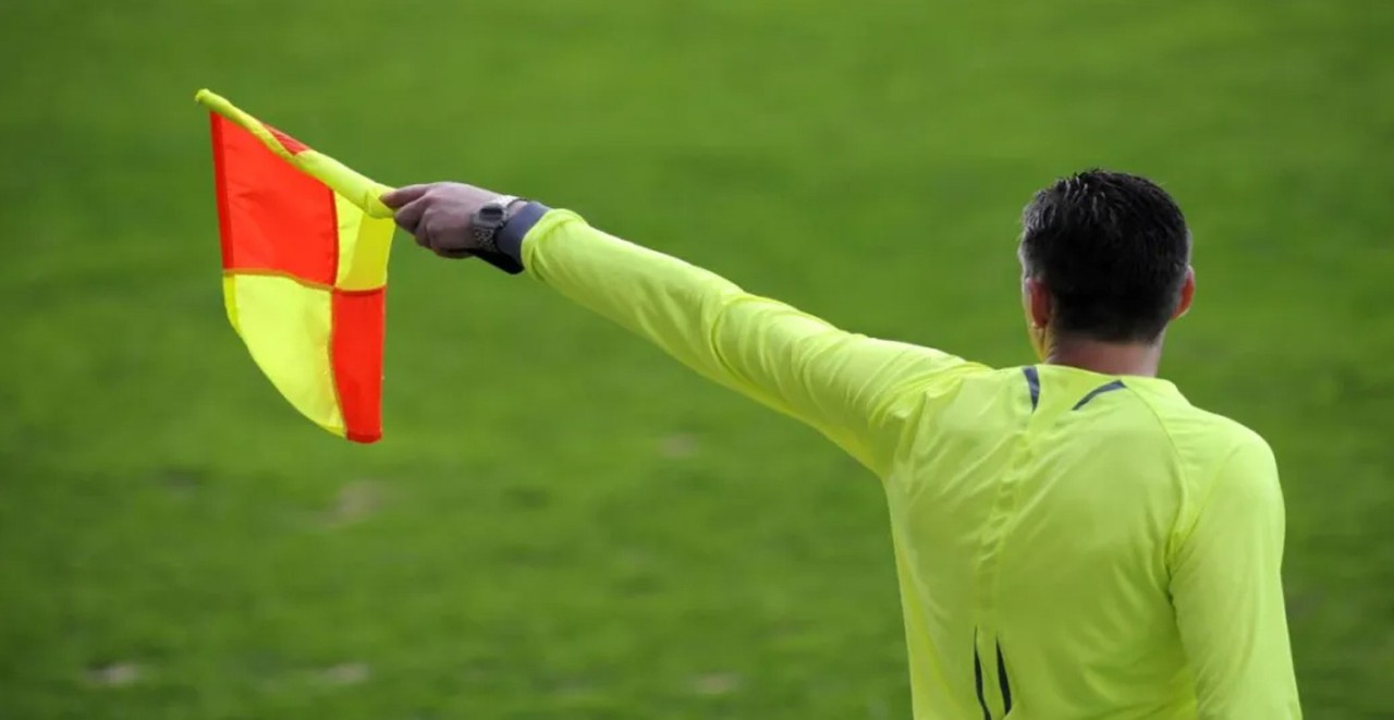 FIFA'dan yeni ofsayt teknolojisi! Testler başlıyor...