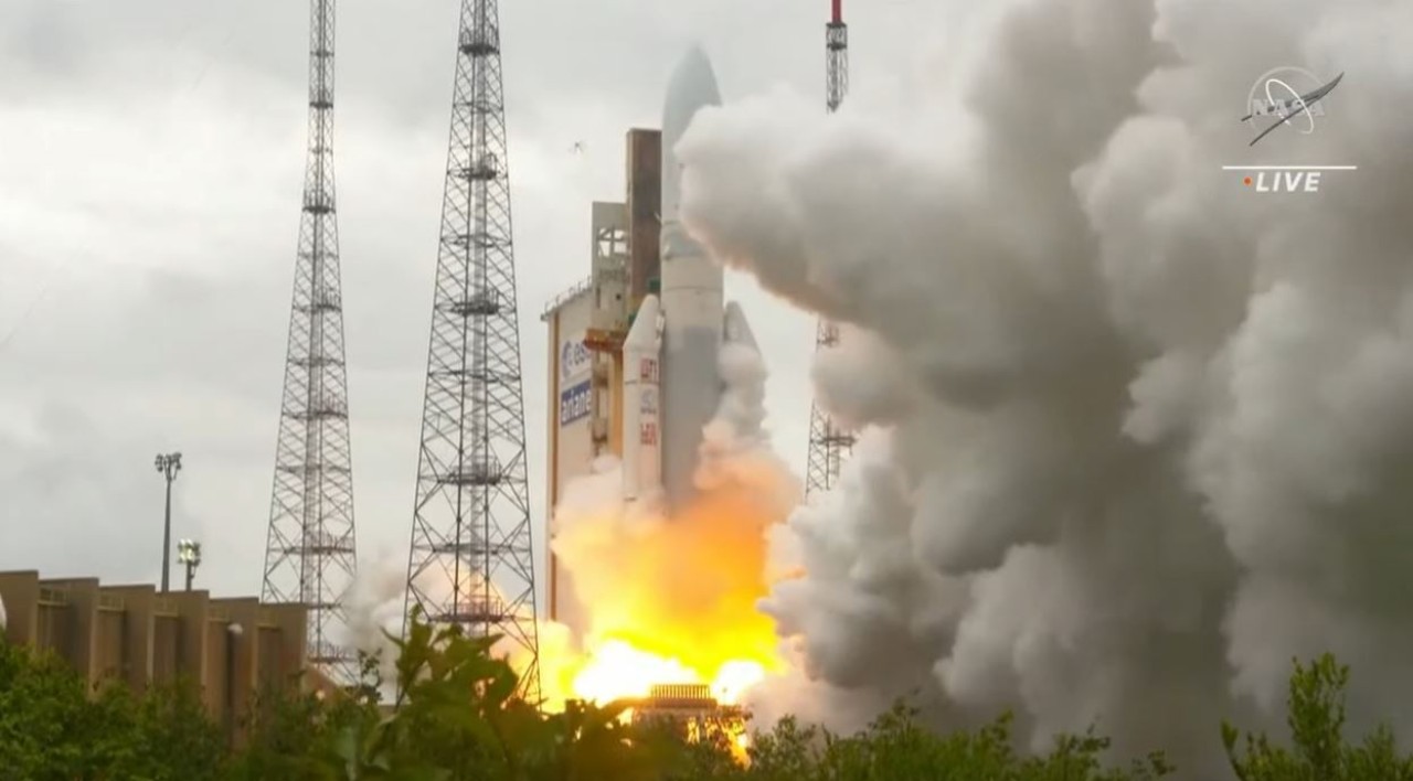 James Webb Teleskobu uzaya fırlatıldı! Bizi 13, 5 milyar yıl geçmişe götürecek...