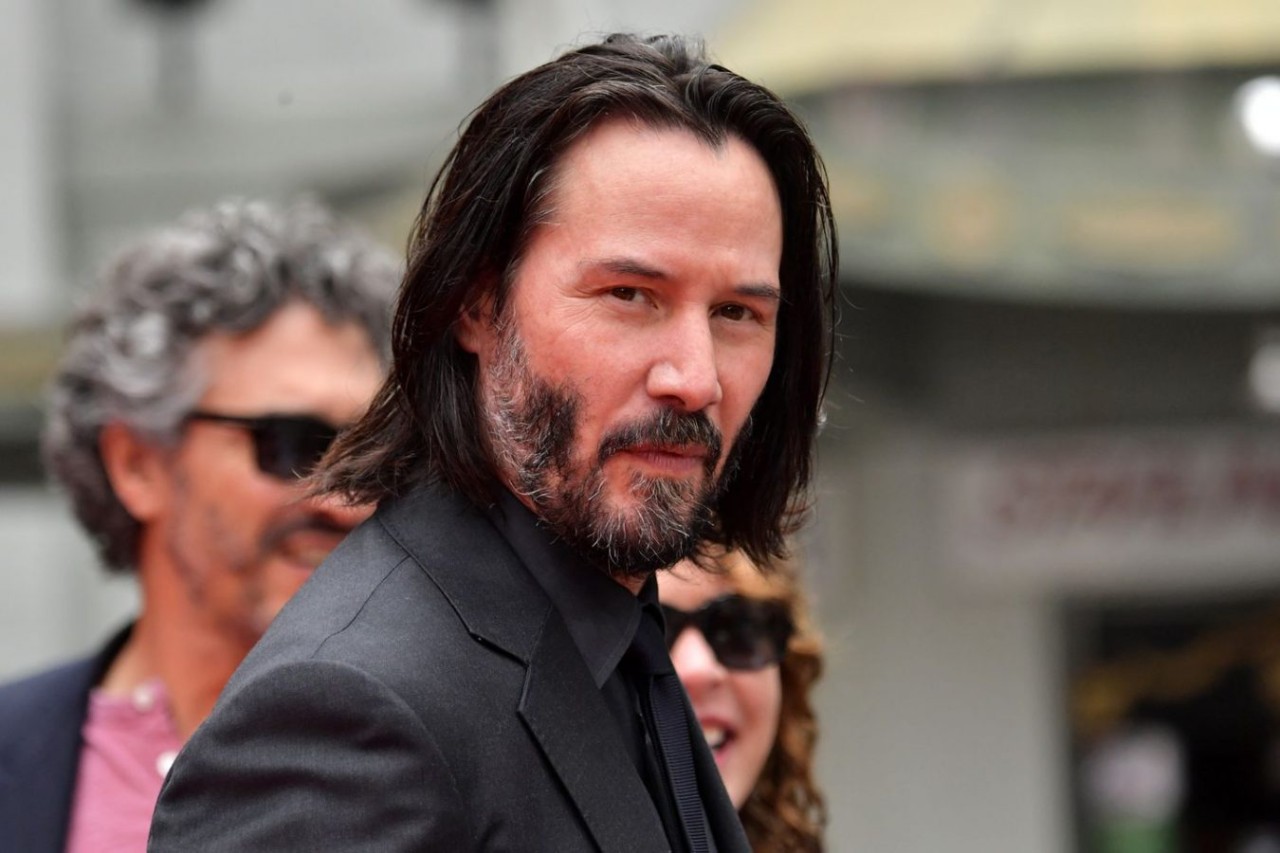 Keanu Reeves,  Matrix maaşının yüzde 70'ini kanser araştırmalarına bağışlamış