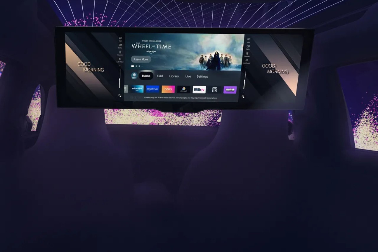 BMW'den yeni konsept! 31 inçlik dev ekran ile her şeyi yapabilmek mümkün