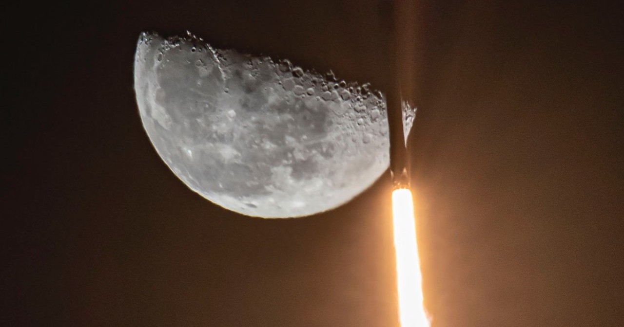 SpaceX'in kontrolden çıkan roketi Ay'a çarpacak!