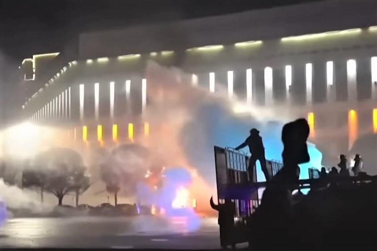 Kazakistan'daki protestolar Bitcoin madenciliğini vurdu!