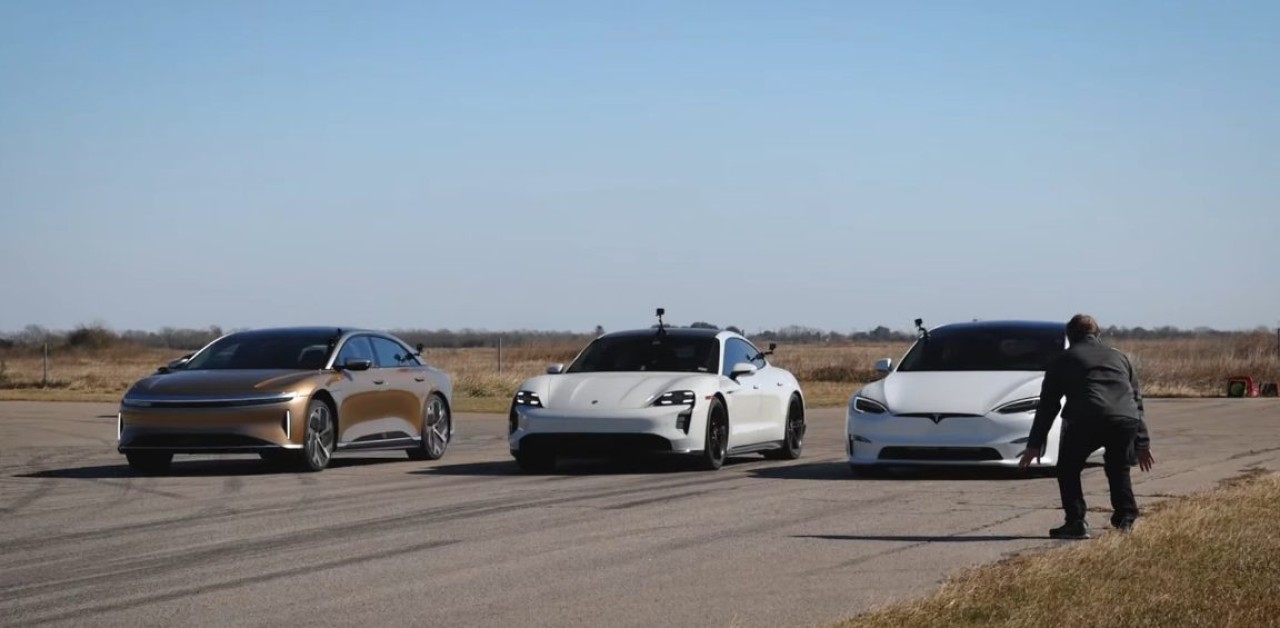 Elektrikli otomobilin kralları Tesla,  Lucid ve Porsche drag yarışında kapıştı! - VİDEO