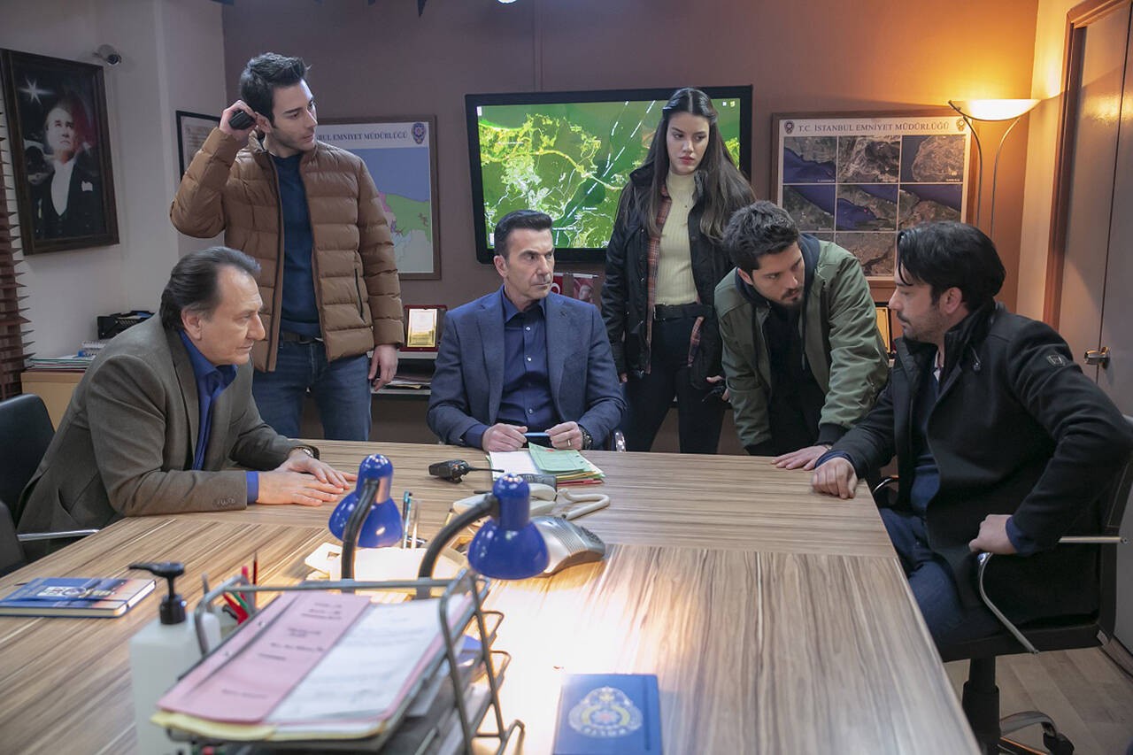 Arka Sokaklar final mi yapıyor? Arka Sokaklar 17. sezon olacak mı?