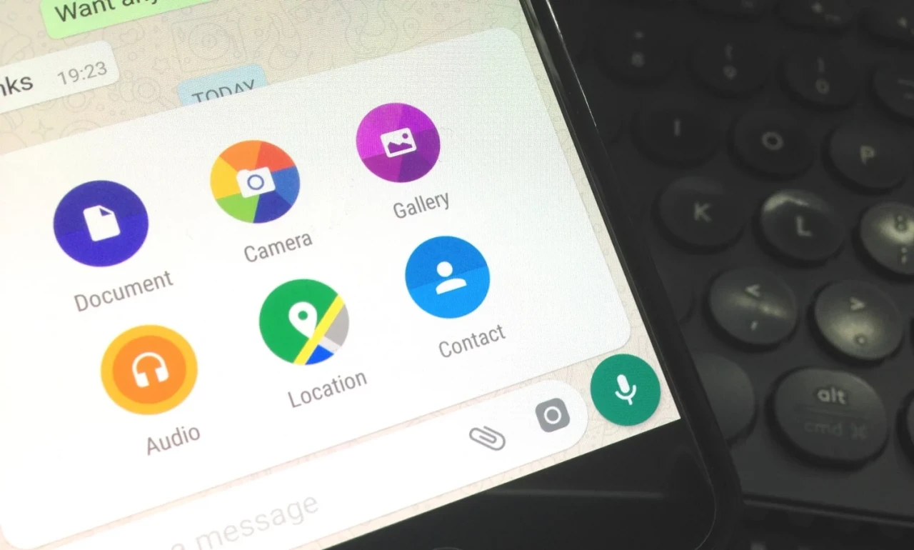 WhatsApp'tan büyük değişiklik! 2 GB'a çıkıyor...