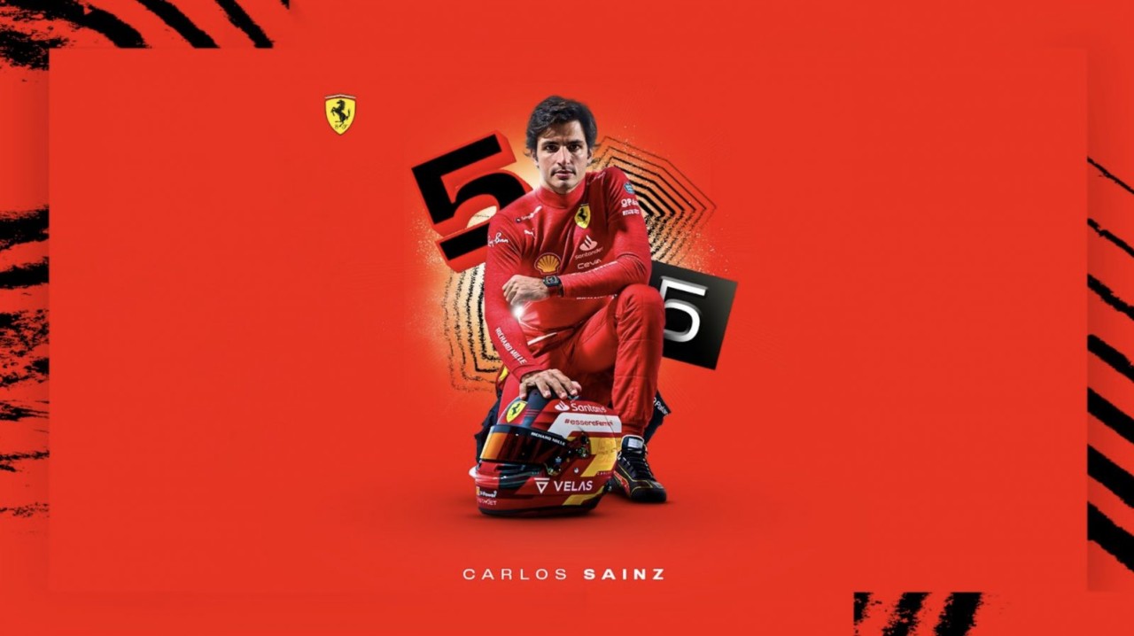 Ferrari,  Carlos Sainz Jr. ile 2024 sonuna kadar uzattı!