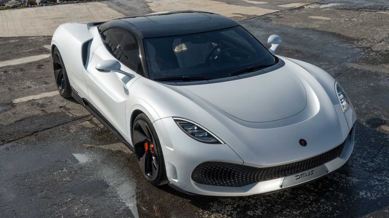 Karşınızda 2200 beygirlik canavar: Deus Vayanne