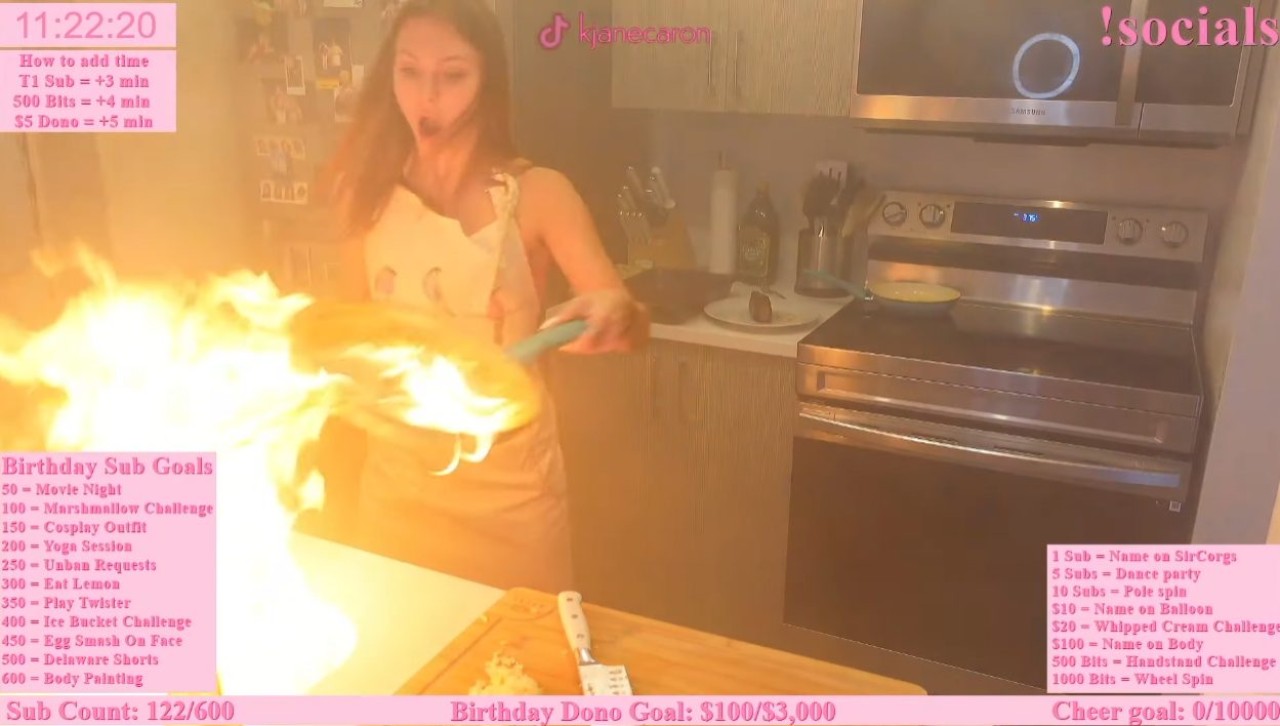 Bir Twitch yayıncısı az kalsın canlı yayında evini yakıyordu - VİDEO