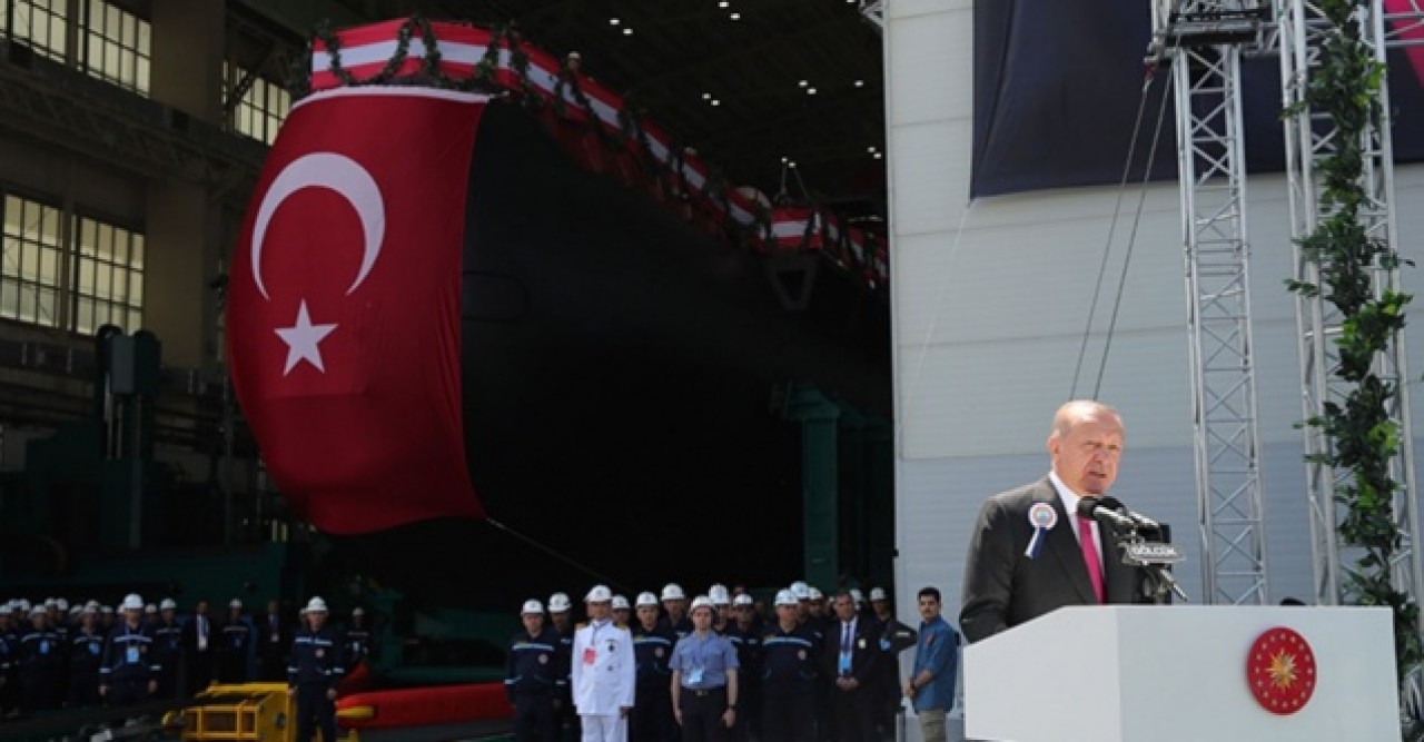 Cumhurbaşkanı Erdoğan,  yeni yerli savunma araçlarını açıkladı: Amfibi gemi,  İ sınıfı fırkateyn ve uçak gemisi!