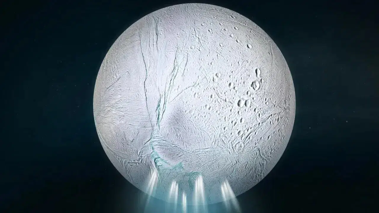 Satürn Uydusu Enceladus'ta Önemli Keşif: Yaşam İhtimali Artıyor