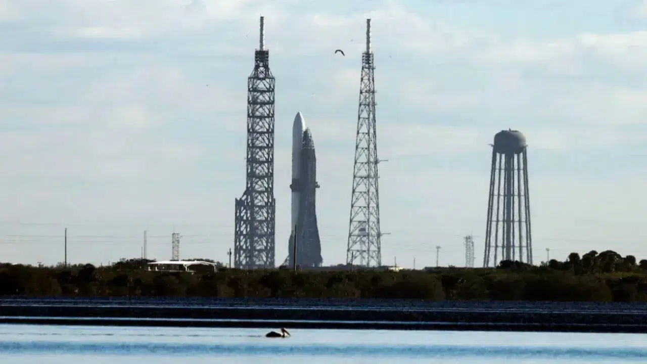 Blue Origin'in Yeni Roketinin Uzaya Fırlatılması Güneş Fırtınası Nedeniyle Ertelendi