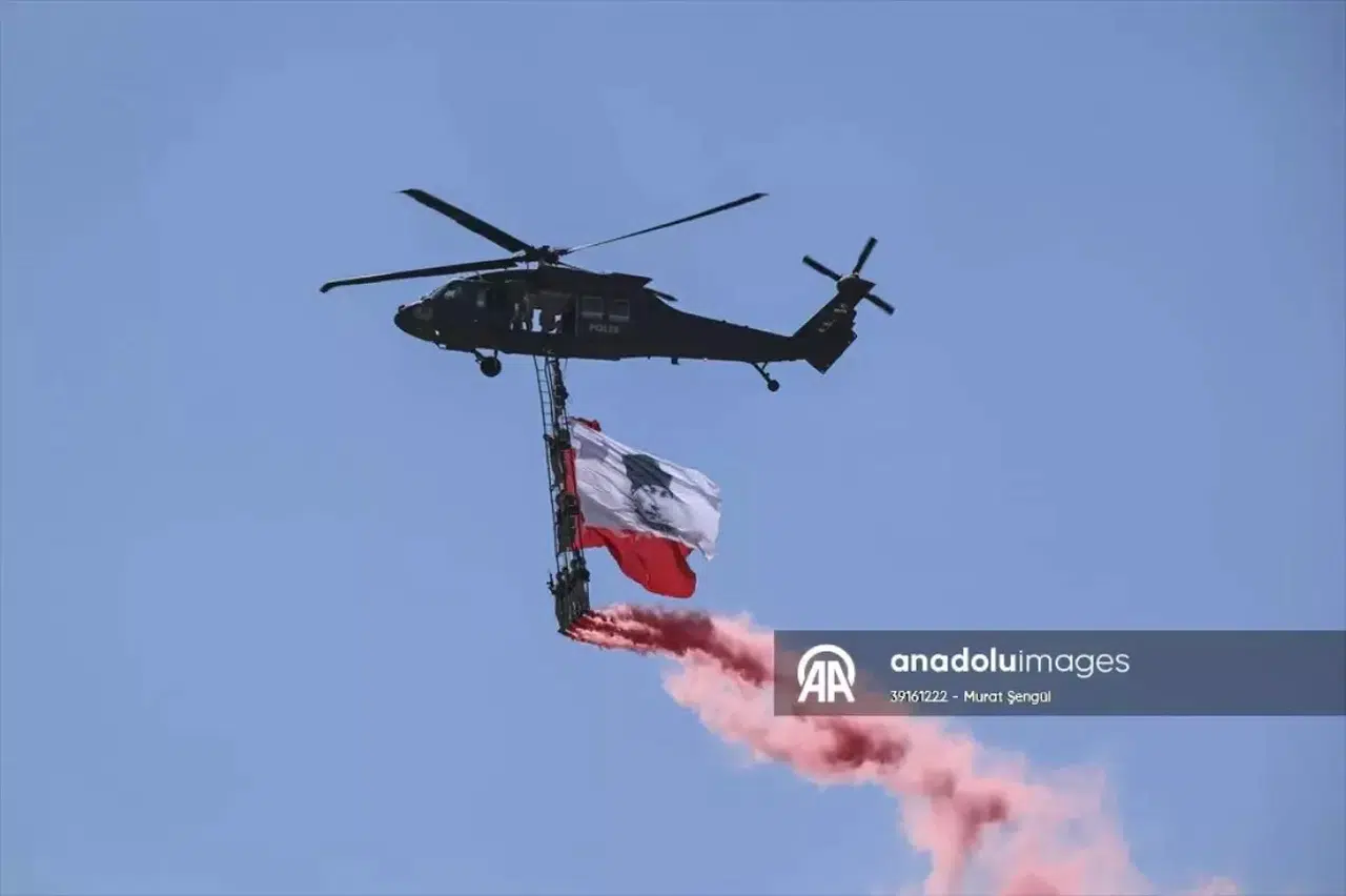TEKNOFEST İstanbul, Atatürk Havalimanı'nda Devam Ediyor