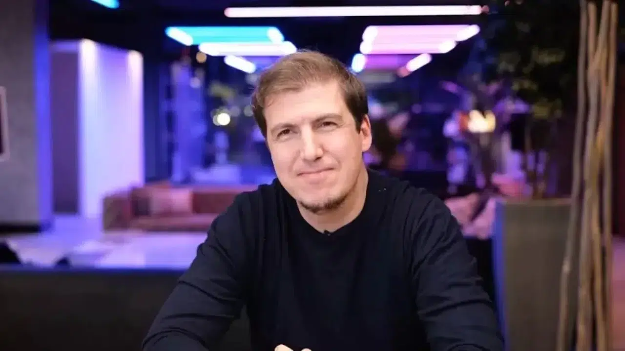 iPhone 17 Lansmanında Türk İmzası: Edelkrone PhoneCLIP Sahneye Çıktı