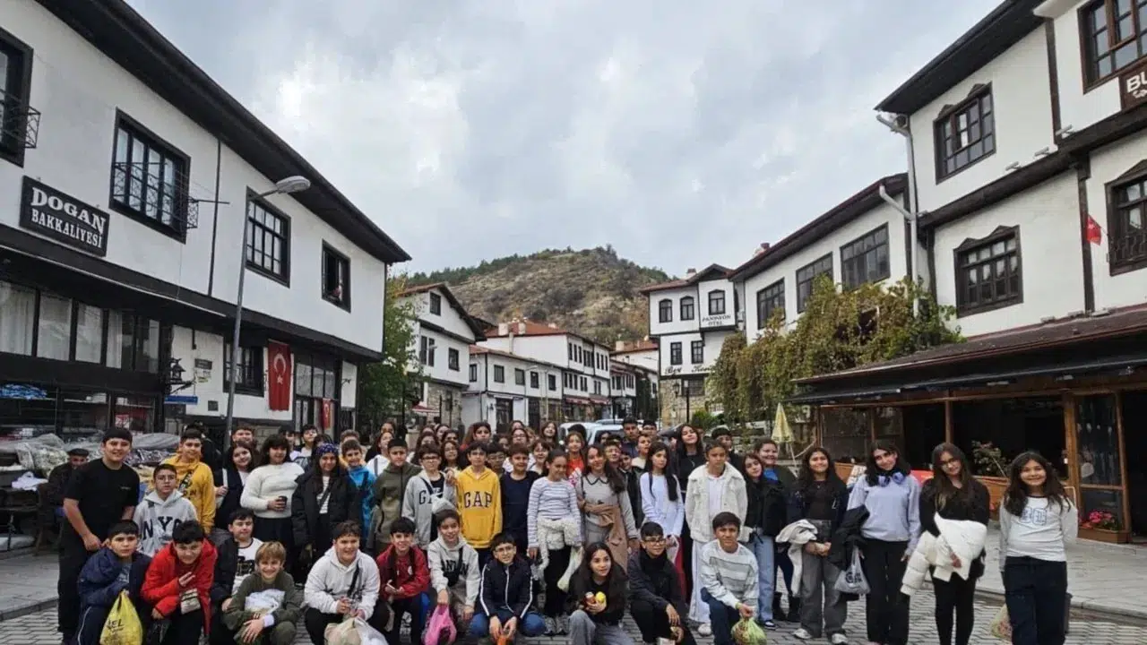 Anadolu Mercek Altına Alındı