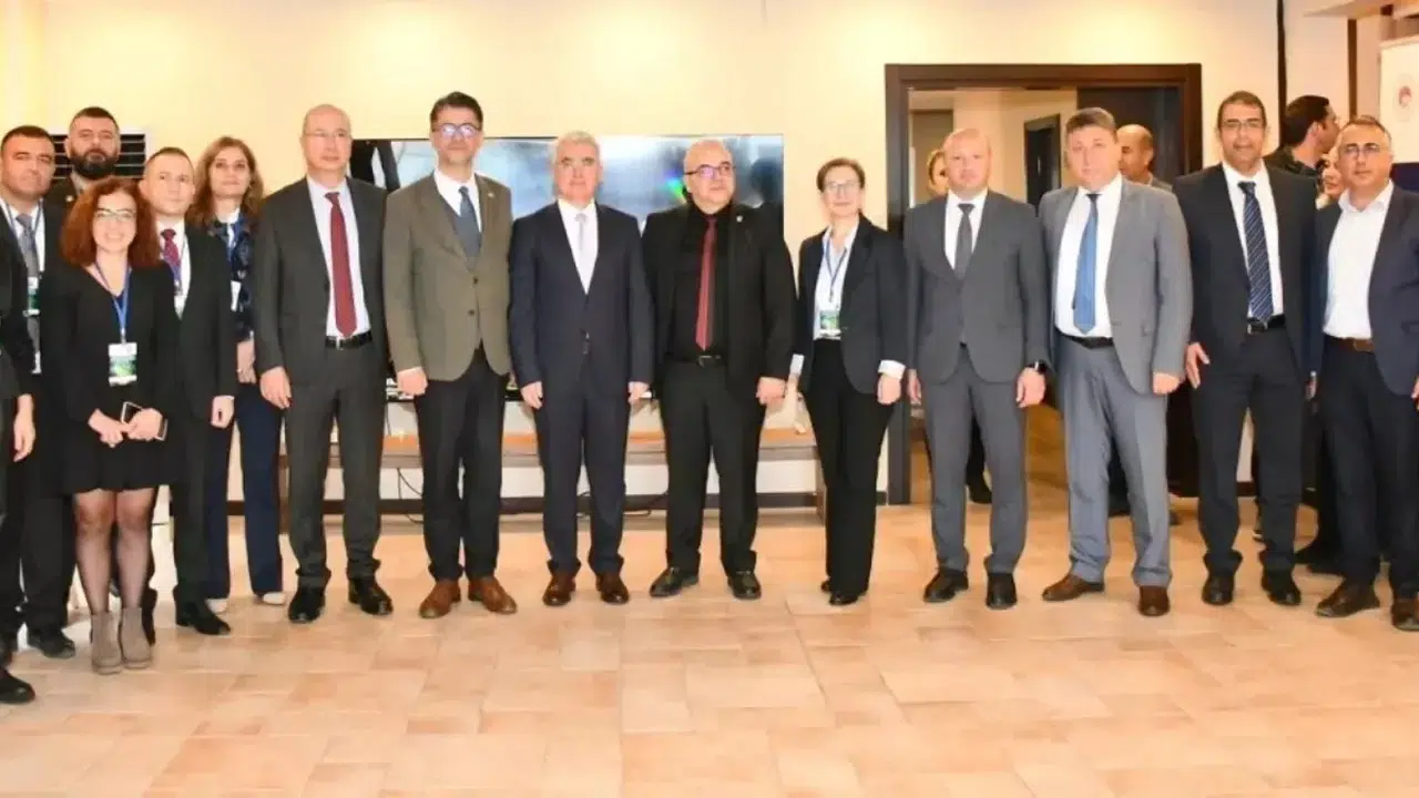 Marmara Denizi Mercanları Projesi Sonuç Toplantısı Düzenlendi