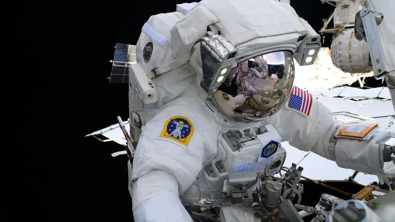 Ay'a dönüş programının ilk insanlı uçuşu nisan ayında gerçekleştirilecek mi?