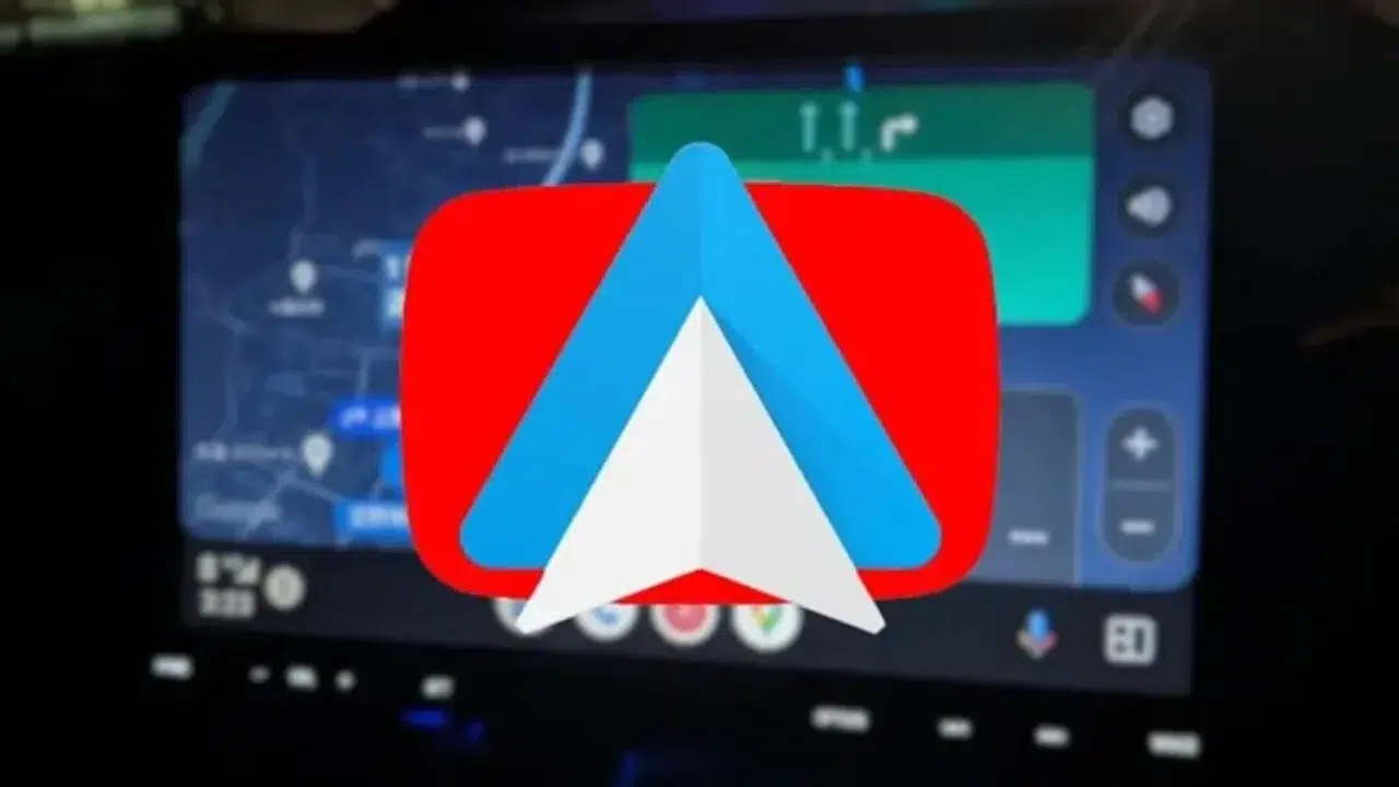 Direksiyon başında YouTube dönemi! Sürüş güvenliğini bozmadan içerik dinlemek artık mümkün