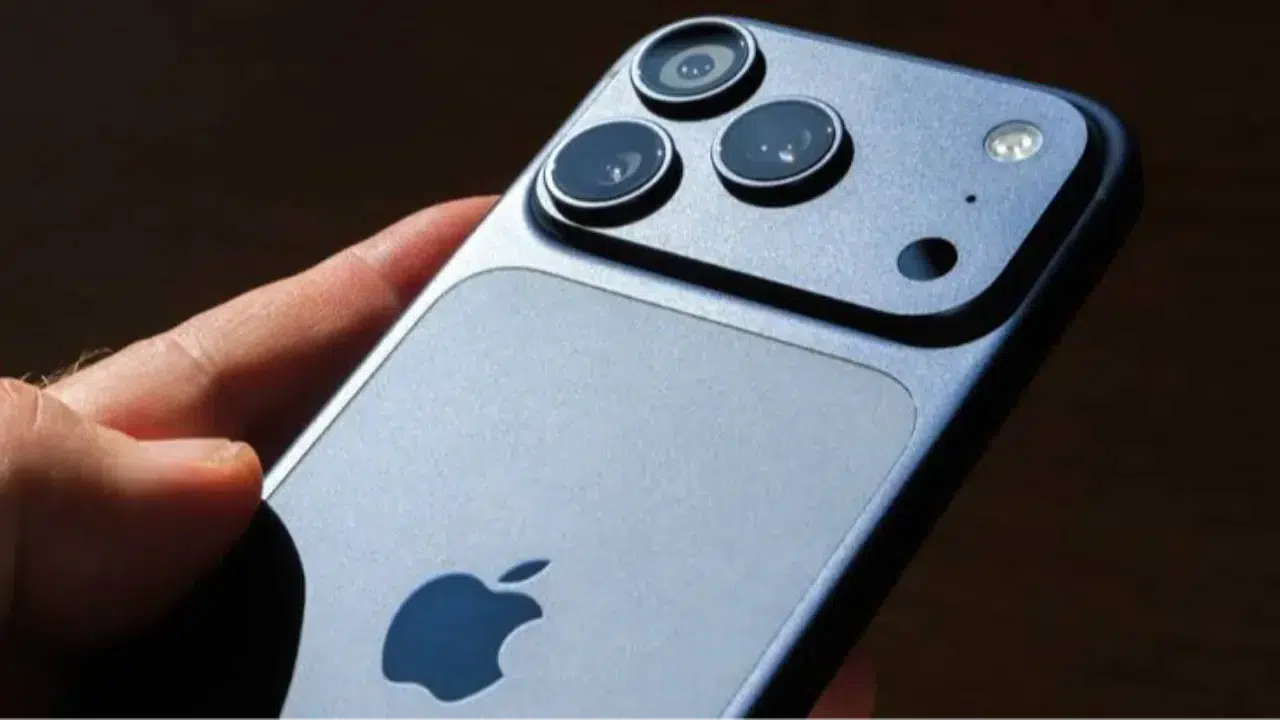 Apple'ın 11 Eylül saygısı: iPhone 18 Pro ön siparişleri bir gün ertelendi