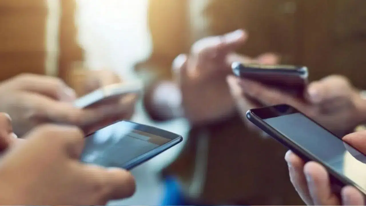 Yurt dışı telefon kullanıcıları dikkat: 120 günlük süre doluyor