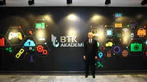 Genç teknoloji tutkunlarına müjde: BTK Akademi'den yaz dönemine özel ücretsiz eğitim seferberliği