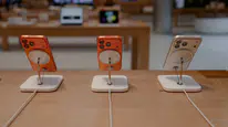Apple'da devrim vakti: Katlanabilir iPhone sahneye çıkıyor